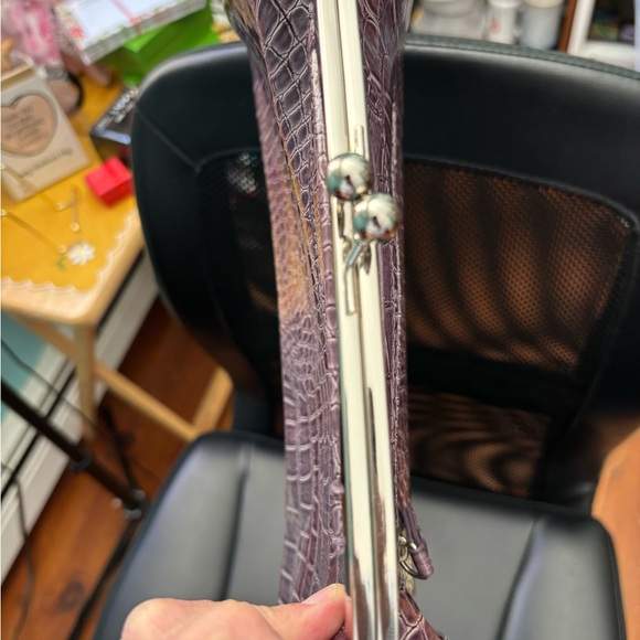 Crocodile embossed bag -clutch - Picture 5 of 10